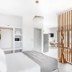 Nivius Boutique Pláka