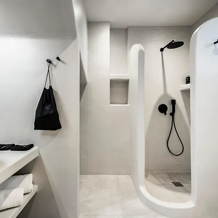 Nivius Boutique Villa Pláka
